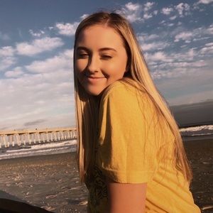 Meet your Posher, Anna